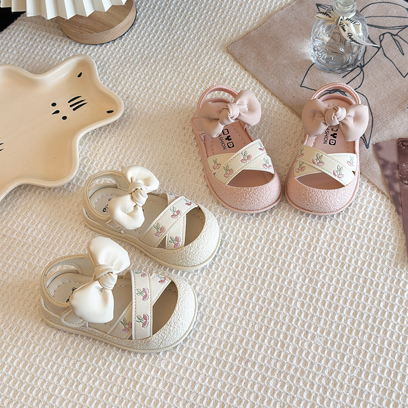 First Walker Kids Toes Capped  - Kids Outdoor Clubhouse ulasan dan harga